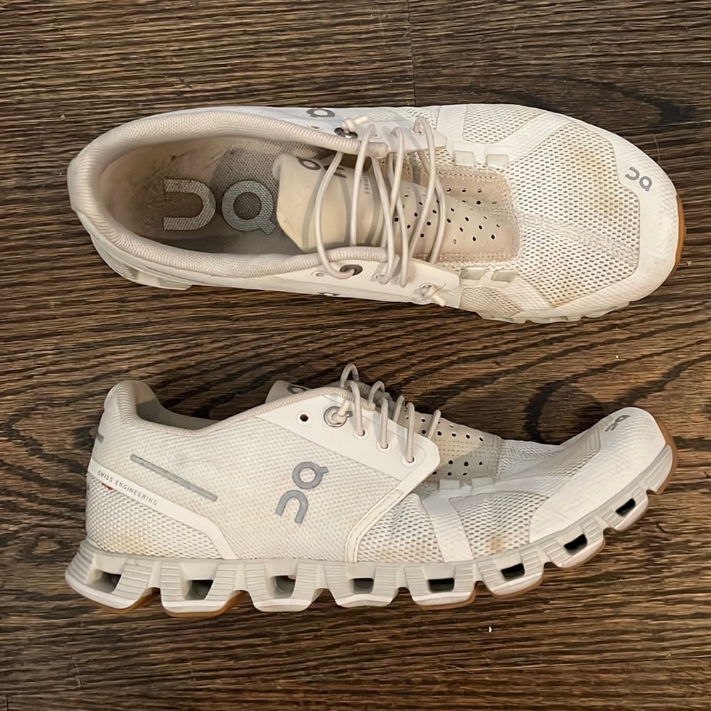 ON Running Cloud Sneaker